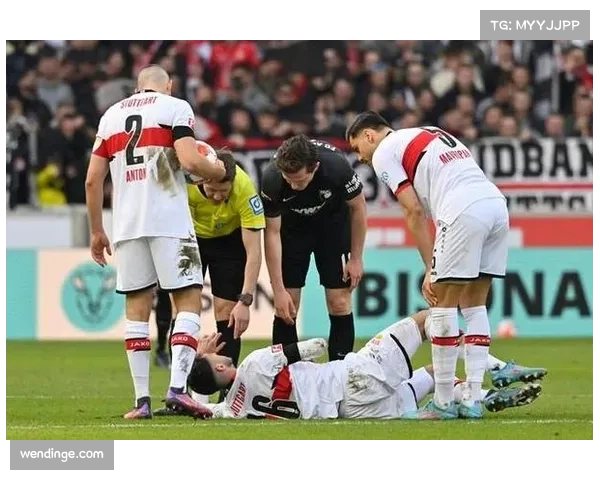 奈梅亨客场防守隐患暴露 不敌费耶诺德遭遇客场失利