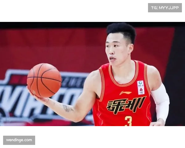 深圳贺希宁攻防一体展现核心价值 对阵江苏狂砍31分刷新生涯纪录